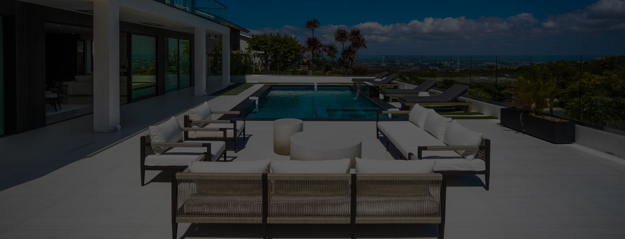 Pool header